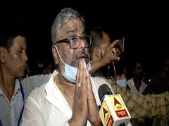 Ruckus outside Patna airport before arrival of Ram Vilas Paswan's mortal remains