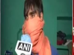 Hathras Case: CBI जांच के आदेश के बाद पीड़िता के घर पहुंची SIT की टीम