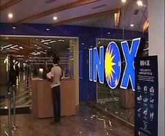 করোনা পরিস্থিতিতে দীর্ঘদিন বন্ধ থাকার পর আবার খুলছে সিনেমা হল-মাল্টিপ্লেক্সের দরজা, রাজ্যে রি-রিলিজ করছে একাধিক হিন্দি ও বাংলা ছবি