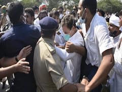 Rahul Gandhi के साथ पुलिस की धक्का-मुक्की की पूरी कहानी, जानिये उनके बगल में मौजूद रिपोर्टर से