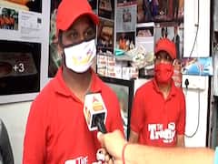 Story of Mumbai man who left his job to start 'The Traffic Vada Pav' business 