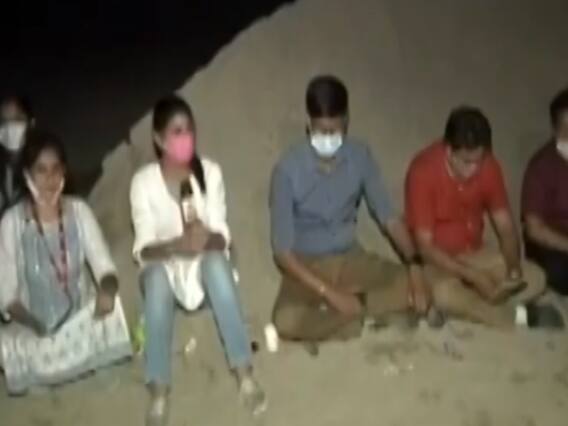 Hathras Case: Who is the 'top official'? | Ghanti Bajao 