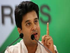 MP: Farmer dies during rally in Khandwa, Jyotiraditya continues speech 