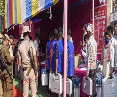 সকালের শিরোনাম: করোনা আবহে আজ প্রথম দফায় বিহারে ৭১ টি আসনে বিধানসভা ভোট, অতি সঙ্কটজনক সৌমিত্র চট্টোপাধ্যায়