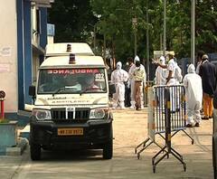 রাজ্যে সামান্য কমল সংক্রমণ-মৃত্যু, দৈনিক মৃত্যুতে শীর্ষে কলকাতা