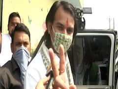 Tej Pratap Yadav का दावा- 'तेज रफ़्तार के साथ बनेगी तेजस्वी की सरकार'