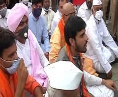 Shirdi Protest | आचार्य भोसले आणि साधूंचा शिर्डी मंदिरात प्रवेशाचा प्रयत्न, मंदिर प्रवेशासाठी भाजप आक्रमक