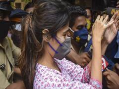 Rhea Chakraborty को जमानत तो मिली लेकिन साथ में लगीं कई शर्तें, देखिए ये रिपोर्ट