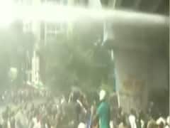 WB: BJP नेता की हत्या से नाराज BJP कार्यकर्ता सड़क पर उतरे, पुलिस से हिंसक झड़प