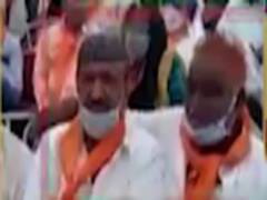 સોશિયલ ડિસ્ટન્સના નિયમોના અમલને લઇ પ્રશાસનના બેવડા વલણથી સોશિયલ મીડિયામાં ચર્ચા