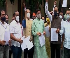 BJP Protest | कृषी कायद्याबद्दल राज्याच्या अध्यादेशाला भाजपकडून विरोध, अध्यादेशाची होळी 