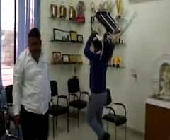 Aurangabad | औरंगाबादमध्ये जैन इंटरनॅशनल स्कूलमध्ये मनसेकडून तोडफोड, सक्तीने फी वसूल केल्याचा आरोप