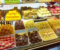 मिठाई के डिब्बे पर एक्सपायरी डेट लिखना हुआ जरूरी,FSSI ने जारी की गाइडलाइंस