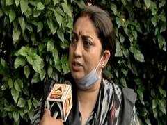 'मैं उनकी तरह ओछी राजनीति करने की आदी नहीं हूं'-Smriti Irani का Rahul Gandhi पर निशाना |Hathras Case