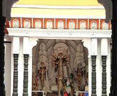 শারদ আনন্দ ২০২০: রাজডাঙা নব উদয় সঙ্ঘের থিম ‘মায়ের ভুবনে’, পুজোর শেষ দিনেও কড়াকড়ি 