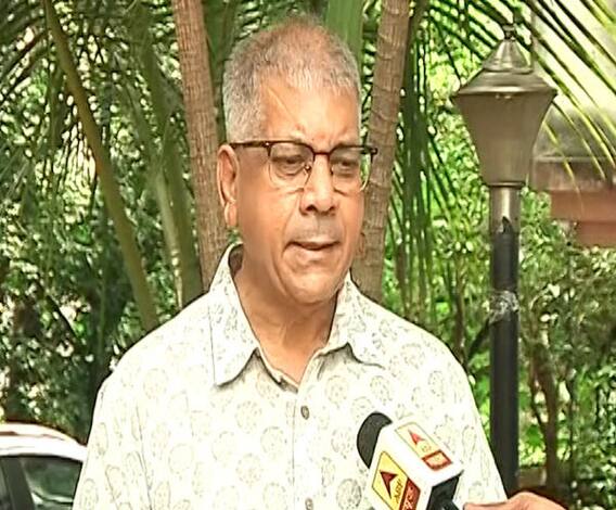 Prakash Ambedkar | एमपीएससीच्या परीक्षेला विरोध करणं चुकीचं : प्रकाश आंबेडकर 