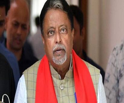 Aj Banglay: Mukul Roys name is not in the charge sheet in Railway Panel Case আজ বাংলায়: আর্থিক প্রতারণা মামলায় এফআইআর-এ থাকলেও সিটের চার্জশিটে নেই মুকুল রায়ের নাম, সঙ্গে আরও খবর
