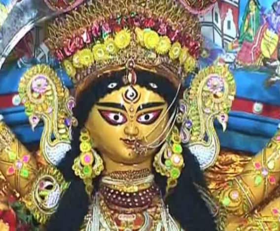 অন্যবারের তুলনায় কতটা আলাদা এবছরের পুজো? কী বলছেন শোভাবাজার রাজবাড়ির সদস্যরা? 