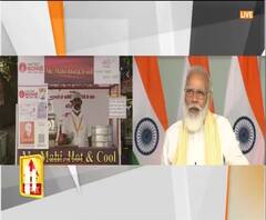 Varanasi के अरविंद से बोले MODI 'मुझे बनारस में कोई मोमोज नहीं खिलाता'