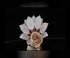 Diamond Ring | हैदराबादेत तब्बल 7 हजार 801 हिऱ्यांचा वापर करुन अंगठी तयार