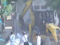 What is UP govt's 'operation hammer' against mafias? 