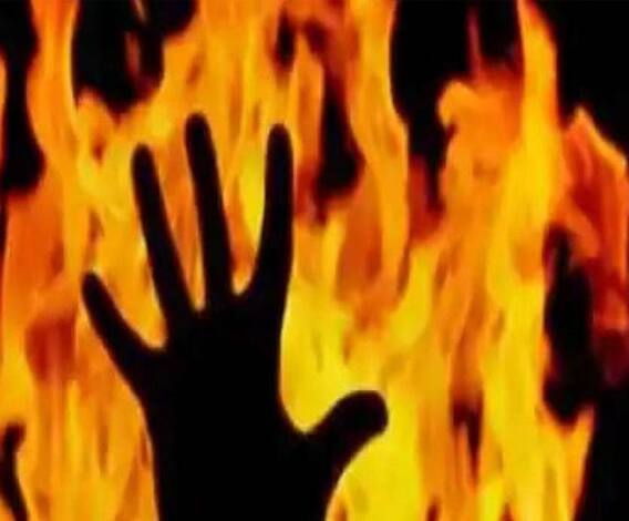 Amethi में सन्न कर देने वाली वारदात, दबंगों ने प्रधानपति को जिंदा जलाया| High Alert| ABPGanga 