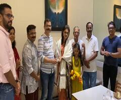 Sameera Gujar | डॉ. समिरा गुजर यांना मुळ्येकाकांचा 'माझा पुरस्कार' प्रदान