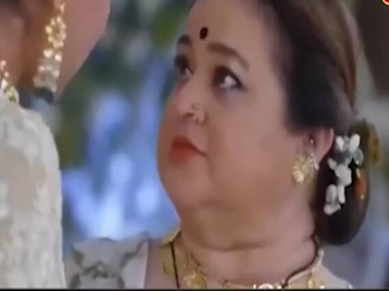 Mahira gets slapped publicly | Hot News Full