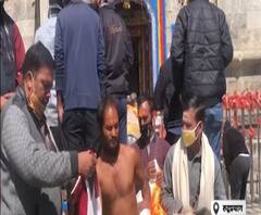 आचार्य संतोष त्रिवेदी का स्वागत,तीर्थ पुरोहितों ने किया स्वागत