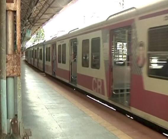 Mumbai Local | सर्वांसाठी लोकल सुरु करण्यासाठी राज्य सरकारला रेल्वेचा सकारात्मक प्रतिसाद 