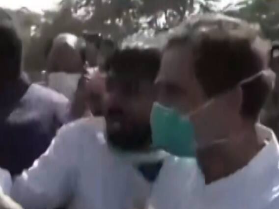 पैदल Hathras जा रहे Rahul Gandhi के साथ धक्कामुक्की, राहुल बोले पुलिस ने मुझे धक्का देकर गिराया