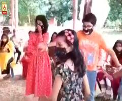 শারদ আনন্দ ২০২০: নেই দর্শনার্থী, নিখাদ পাড়ার আড্ডায় মেতেছে দুর্গাপুরের সিটি সেন্টারের পুজো