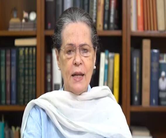 Sonia Gandhi | पंतप्रधान शेतकऱ्यांवर अन्याय करत आहेत, कृषी कायद्यांवरुन सोनिया गांधी यांची टीका
