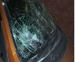 চিকিৎসার গাফিলতির অভিযোগে বেহালার নার্সিংহোমে ভাঙচুর, উত্তেজনা কমাতে পুলিশের মৃদু লাঠিচার্জ