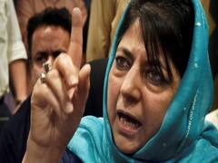 Mehbooba Mufti का विवादस्पद बयान, कहा 370 की बहाली के लिए खून बहाने को तैयार रहें