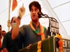 Madhya Pradesh के उपचुनाव में 'एंग्री यंग मैन' बन कर उभर रहे हैं Jyotiraditya Scindia