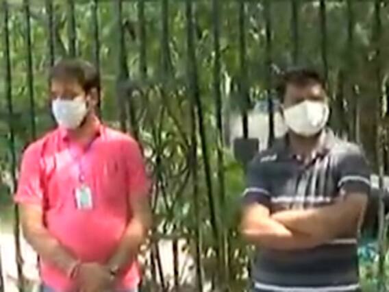 નવરાત્રી: ફ્લેટ-સોસાયટીમાં માતાજીની આરતી માટે પોલીસની મંજૂરી જરૂરી નથી, શું કહી રહી છે વડોદરાની જનતા?