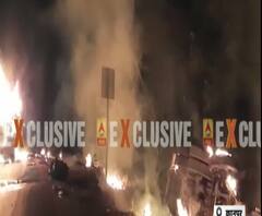 डंपरों की जबरदस्त भिड़ंत,भिड़त के बाद दिखा आग का कहर