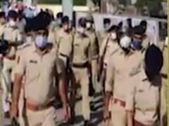 વીજ ચોરી થવાની શક્યતાઓને લઇ અમદાવાદના વટવામાં ટોરન્ટ પાવરની ટીમનું મેગા સર્ચ ઓપરેશન