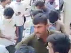 મોરબી માર્કેટ યાર્ડમાં મગફળી ખરીદી રજીસ્ટ્રેશન દરમિયાન સોશિયલ ડિન્સન્ટનું ઉલ્લંઘન, જુઓ વીડિયો 