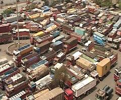 Toll Rate Increased | सार्वजनिक बांधकाम विभागाच्या प्रकल्पांवर टोलवाढ, जड वाहनांवर 10% टोलवाढ