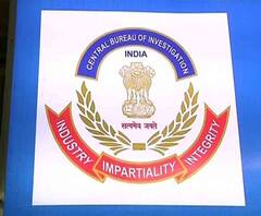 কয়েকশো কোটি টাকা দুর্নীতির অভিযোগে ধৃত আইআরএস অফিসার-সহ ৪