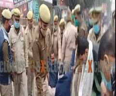 Moradabad: किसानों को पुलिस ने दिल्ली जाने से रोका, कई अरेस्ट| ABPGanga 