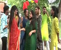 Diwali 2020 | कोरोनामुळे यंदा ठाणेकरांची दिवाळी साधेपणाने; तलाव पाळी, राम मारुती रोडवर शुकशुकाट