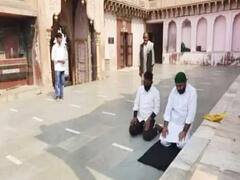 After debate over namaz in Mathura temple, will Masjid allow 'aarti'? | Bharat Ki Baat 