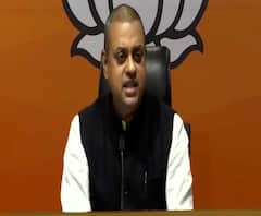 BJP PC on Arnab Goswami Arrest | अर्णब गोस्वामी यांना अटक; भाजपची कारवाईवर स़डकून टीका