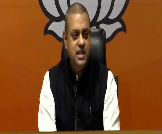 BJP PC on Arnab Goswami Arrest | अर्णब गोस्वामी यांना अटक; भाजपची कारवाईवर स़डकून टीका