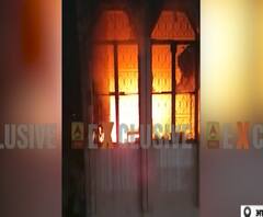 चांदी कारखाने में आग लगने से अफरा-तफरी, घंटों बाद पाया काबू। Fire in Agra