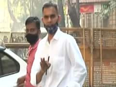 Mumbai: NCB team attacked by 50-60 people, 2 officers injured