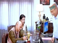 Qurbaan Hua: Chahat turns spy to save Neil